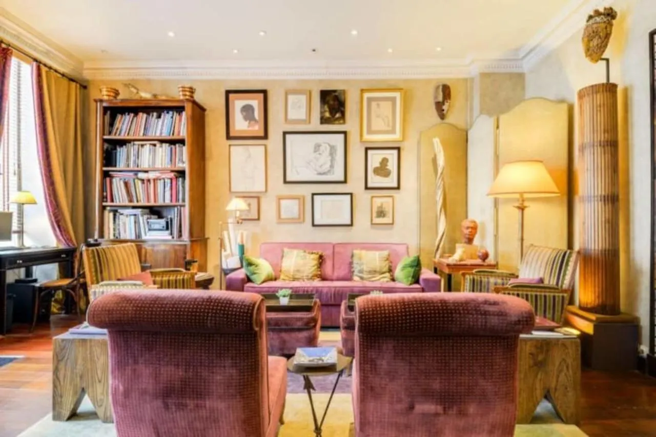 Guestready - Classic Parisian In Marais * Paris